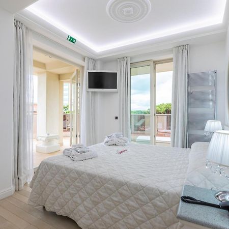 Boutique Hotel Paradiso Bovelacci Milano Marittima Buitenkant foto