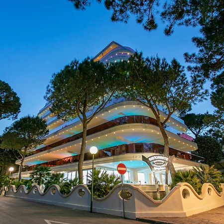 Boutique Hotel Paradiso Bovelacci Milano Marittima Buitenkant foto
