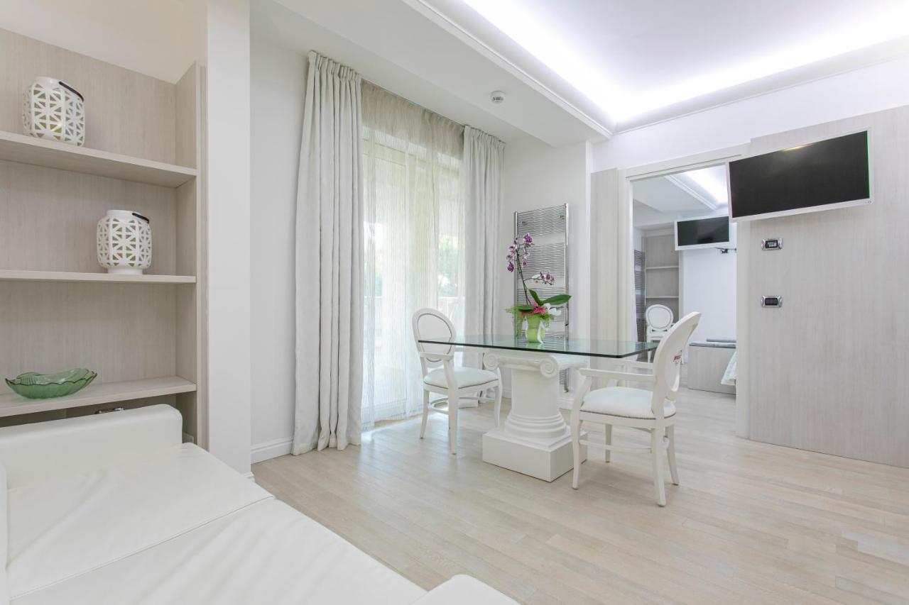 Boutique Hotel Paradiso Bovelacci Milano Marittima Buitenkant foto